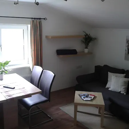 Haus Pichler Apartment *